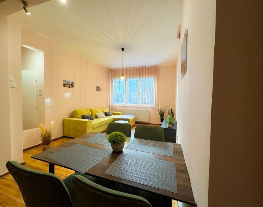 A Gem In The Heart Of Sofia 1Bdr Str Slavyanska Apartment Exterior photo